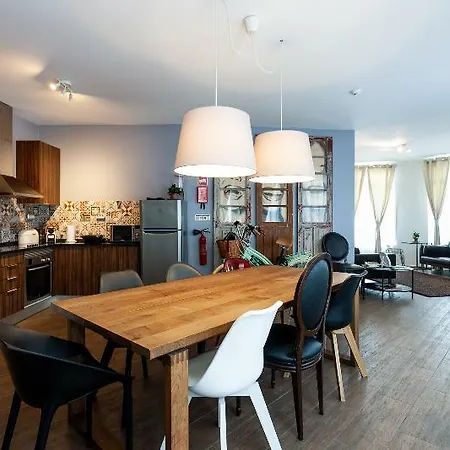 Penzion Bcharming House 3*